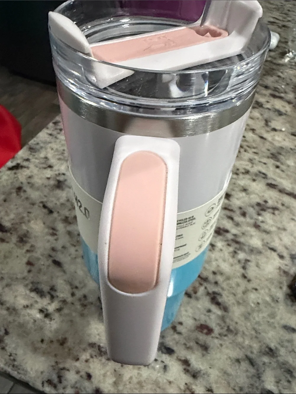 Stanley Quencher H2.0 Tumbler in Blue with Cream Handle - Picture 5 of 9